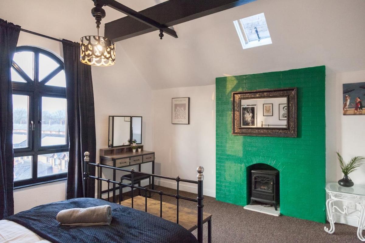曼彻斯特Victorian Elegance At Kingscliffe, Sleeps 17别墅 外观 照片
