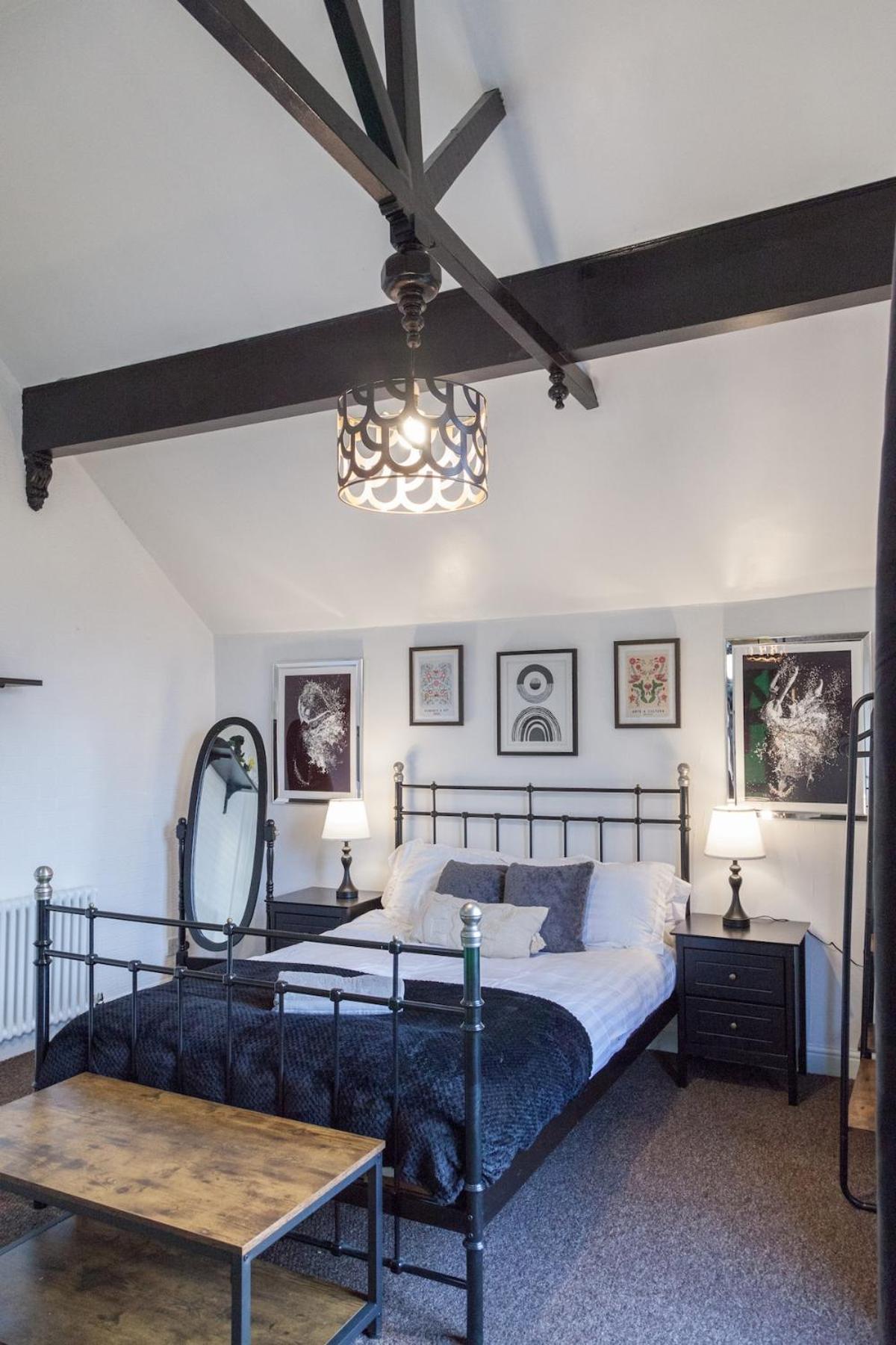 曼彻斯特Victorian Elegance At Kingscliffe, Sleeps 17别墅 外观 照片
