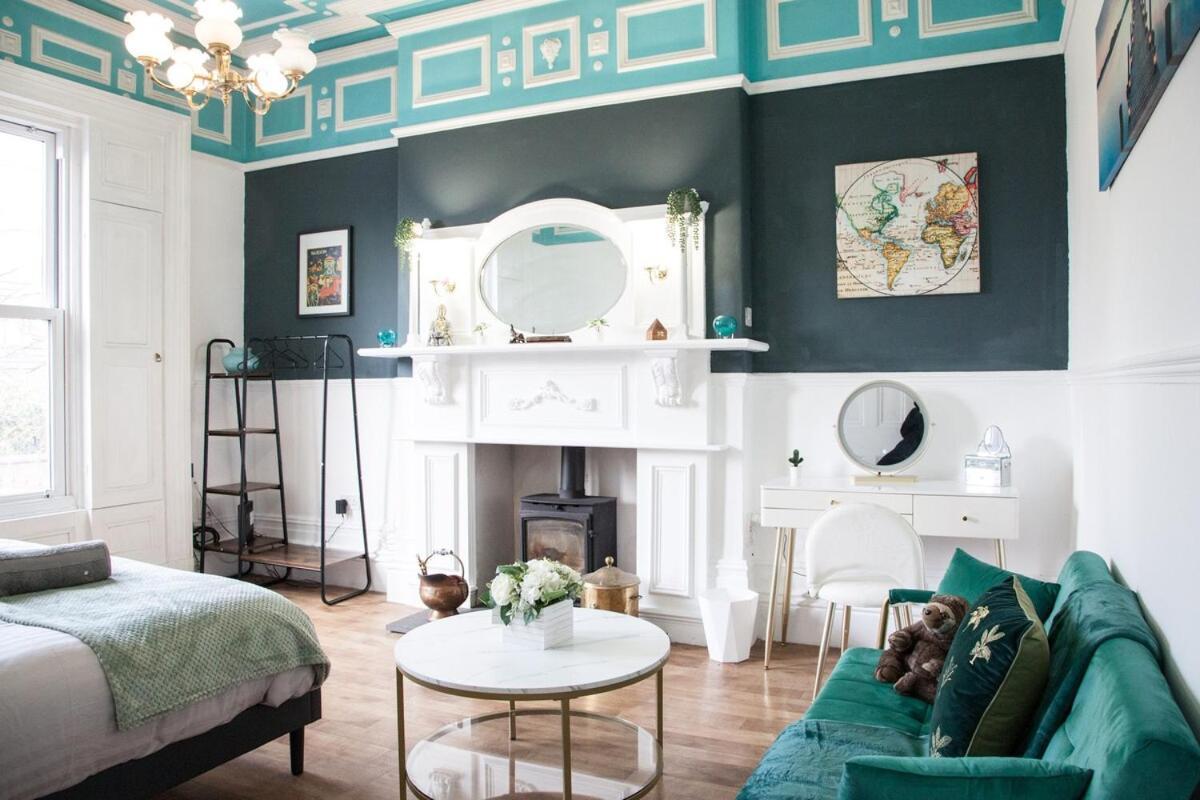 曼彻斯特Victorian Elegance At Kingscliffe, Sleeps 17别墅 外观 照片
