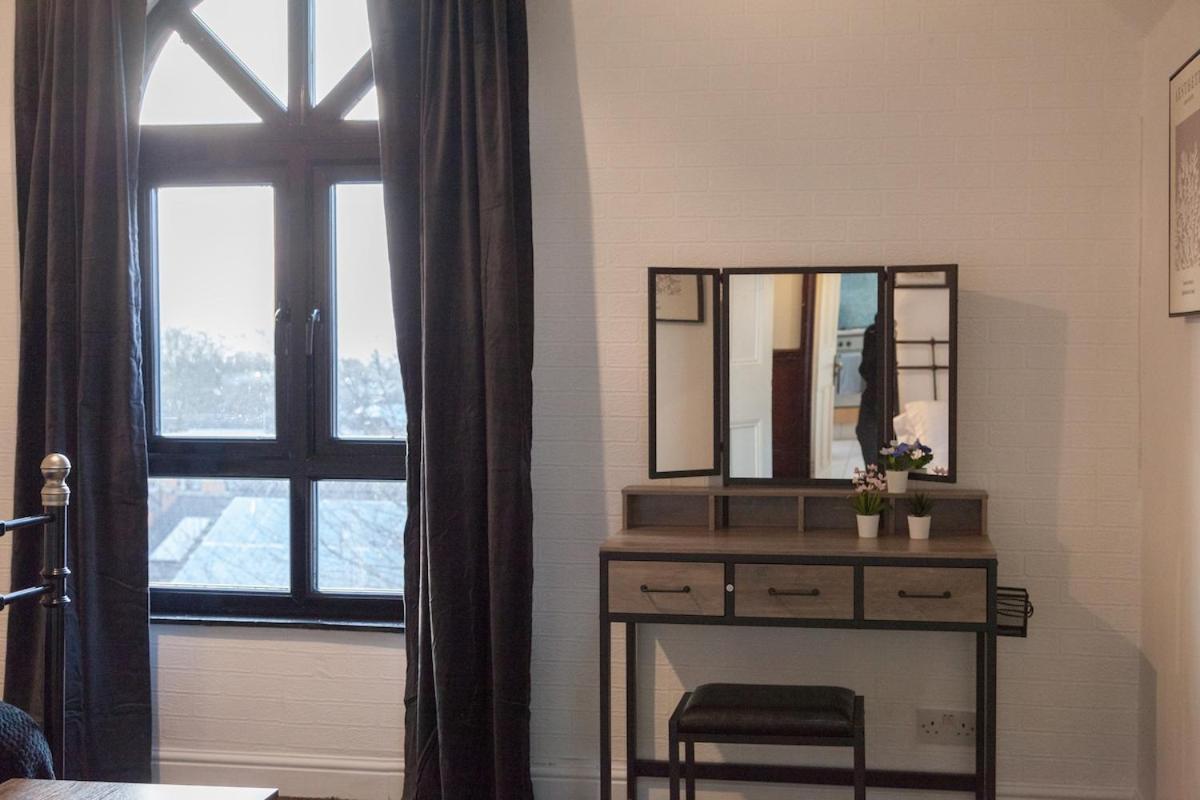 曼彻斯特Victorian Elegance At Kingscliffe, Sleeps 17别墅 外观 照片